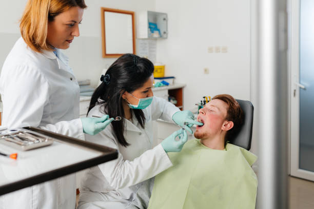 Best Cracked Tooth Emergency Dentist  in Pleasant Hill, OH